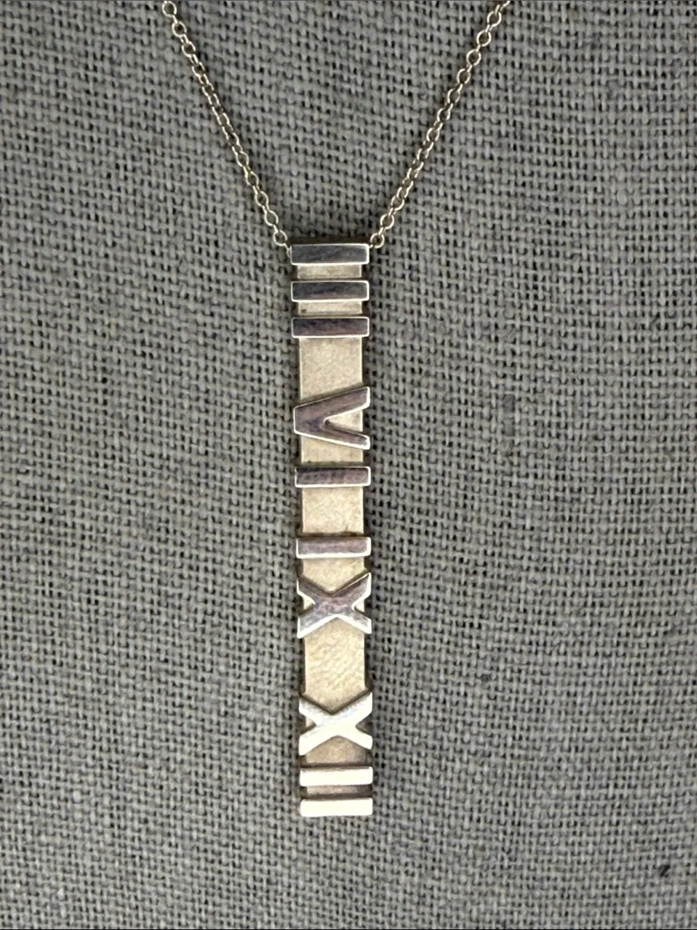 Tiffany & Co. Atlas Roman Numeral Bar Pendant Necklace Sterling Silver 925 16